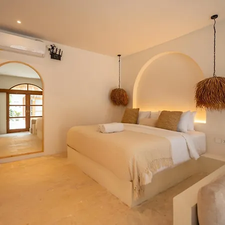 Luna Kai Villas
